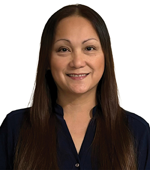 Amelie Comesario bio image and link